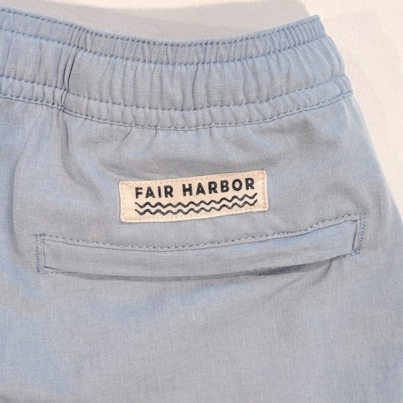 Fair Harbor The One Shorts Boys Medium Blue Chambray BreezeKnit Liner Beach Swim - Picture 6 of 6